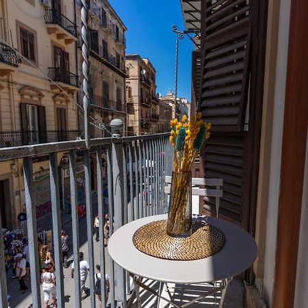 Four Luxury Apartment Palermo Exterior photo