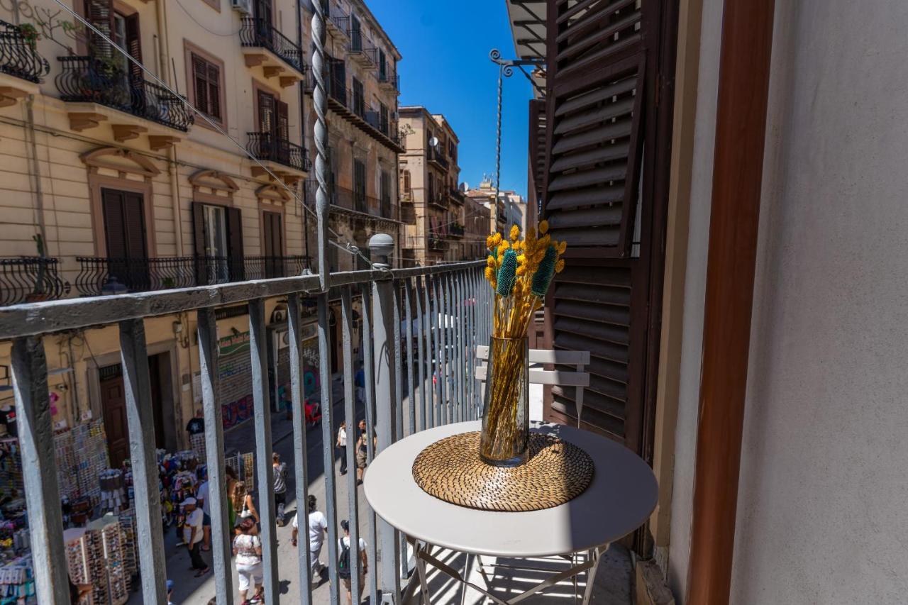 Four Luxury Apartment Palermo Exterior photo
