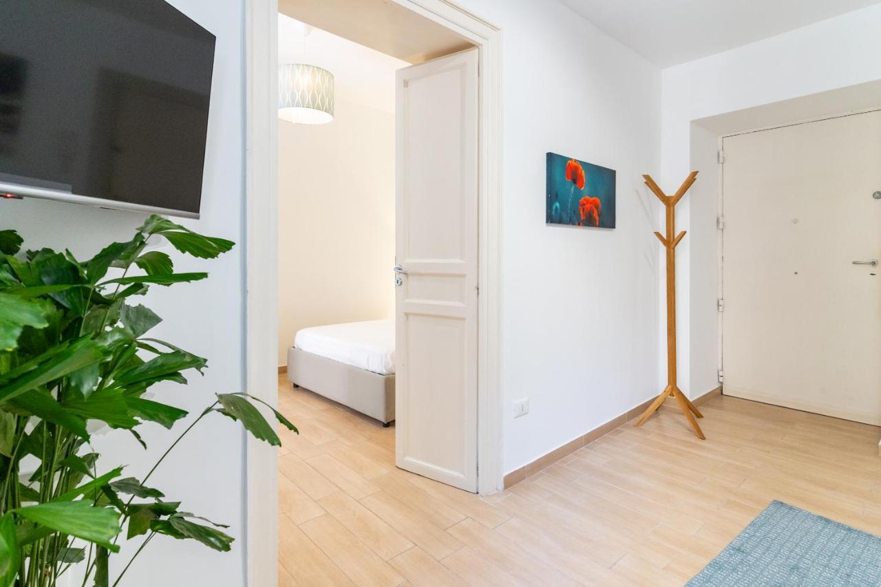 Four Luxury Apartment Palermo Exterior photo