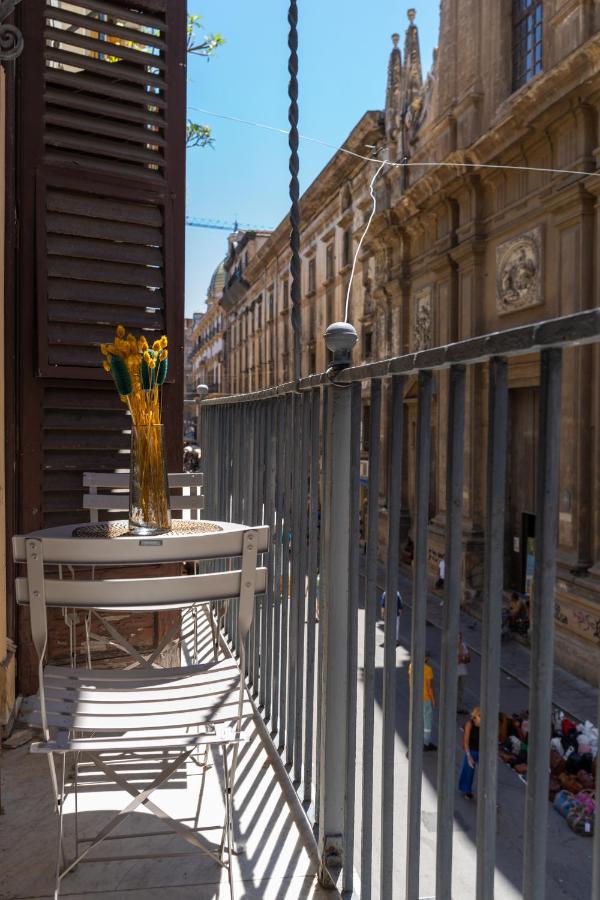 Four Luxury Apartment Palermo Exterior photo